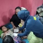 “Polisi Hadir untuk Menyembuhkan: Sentuhan Kemanusiaan di Tengah Banjir Jakarta Timur”
