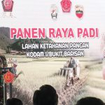Dukung Program Ketahanan Pangan, Danlantamal I Hadiri Panen Raya Padi Bersama Panglima TNI